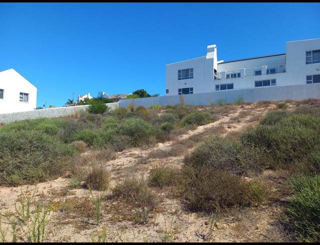 LAND FOR SALE IN BRITANNICA HEIGHTS